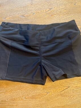 Women's Black Mesh-Panel Bike Shorts